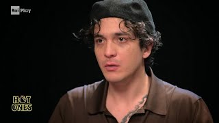 Tananai La Mia Quotidianit Dopo Il Successo  Hot Ones Italia 23052025