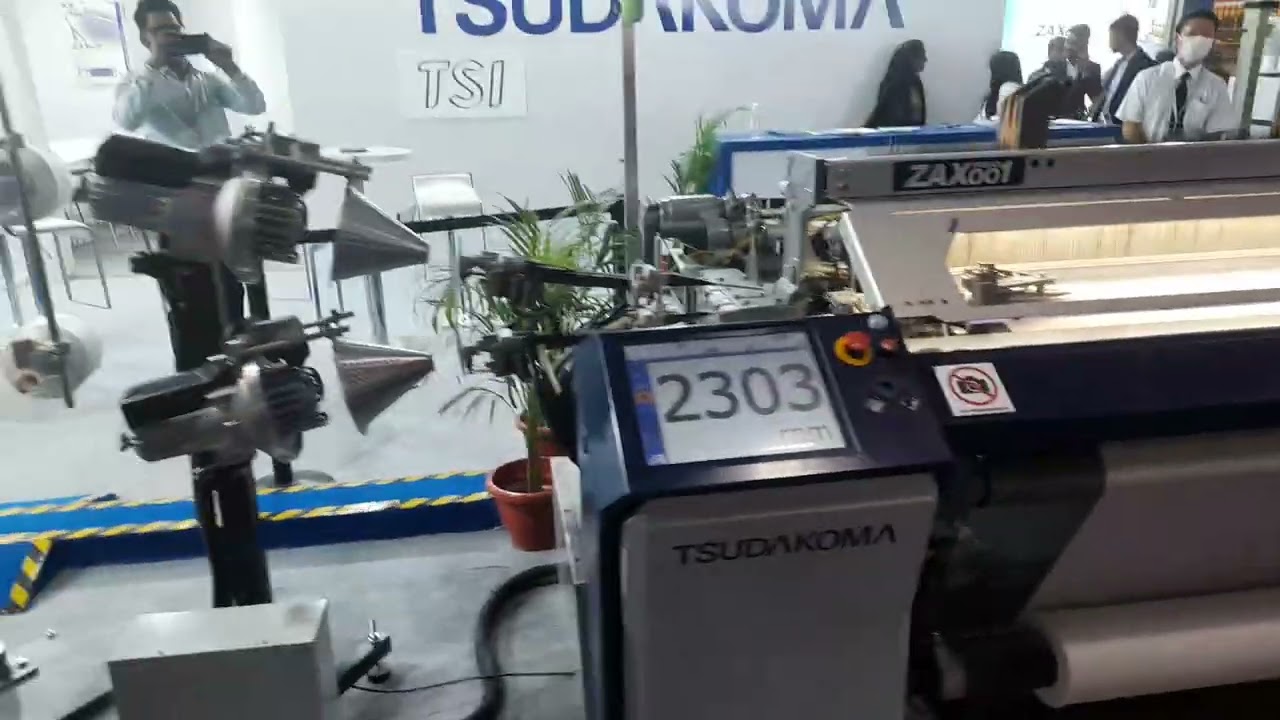 Tsudakoma Zax001neo@India ITME 2022 Fastest Air Jet Weaving Loom
