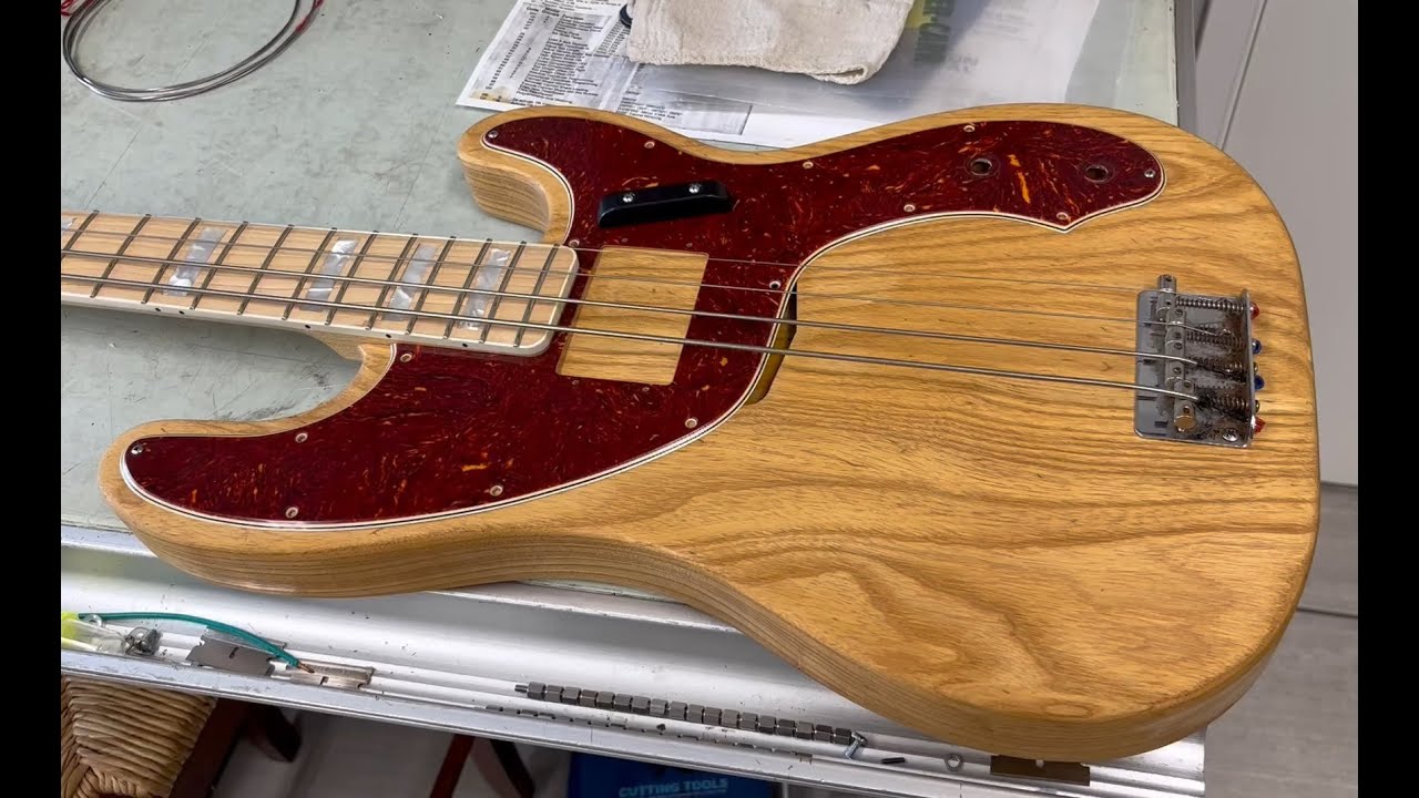 34" Scale Bass VI Rotosound Test - Will It Work?