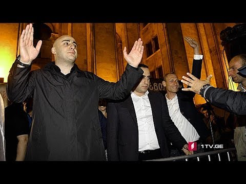 მზადება საპროტესტო აქციისთვის