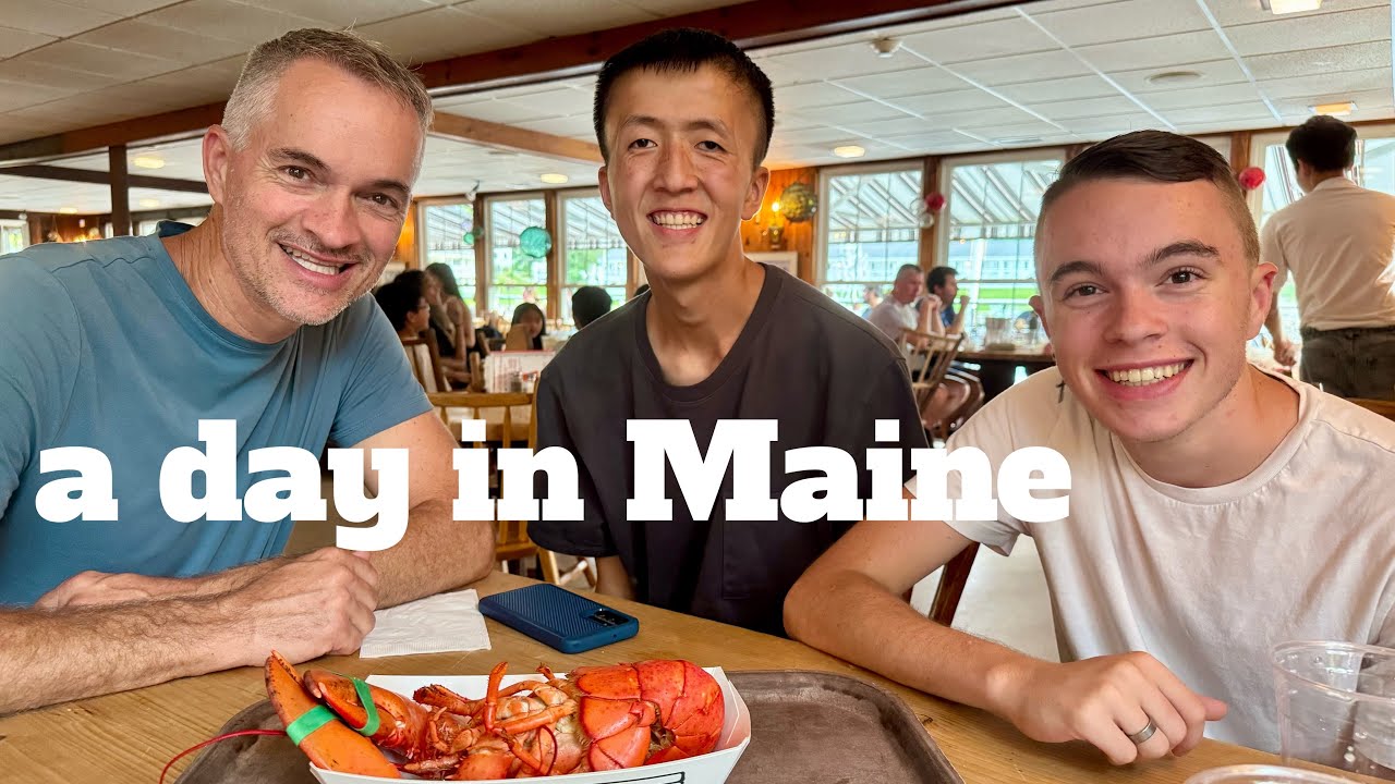 Hilarious Taste-testing of Lobster in Maine! 🦞