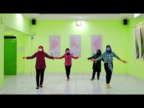 Hitam Manis Line dance// choreo by Irene Elsye (INA), Henny KHO, Tya Paw (INA)// demo by Punggawa 2