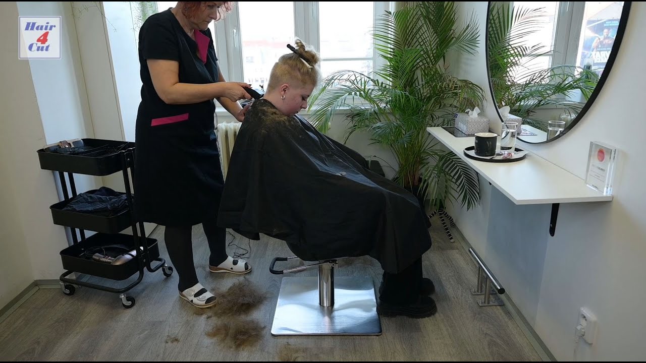 2025-19 Jana preview - long thick blond wavy hair to red buzzcut