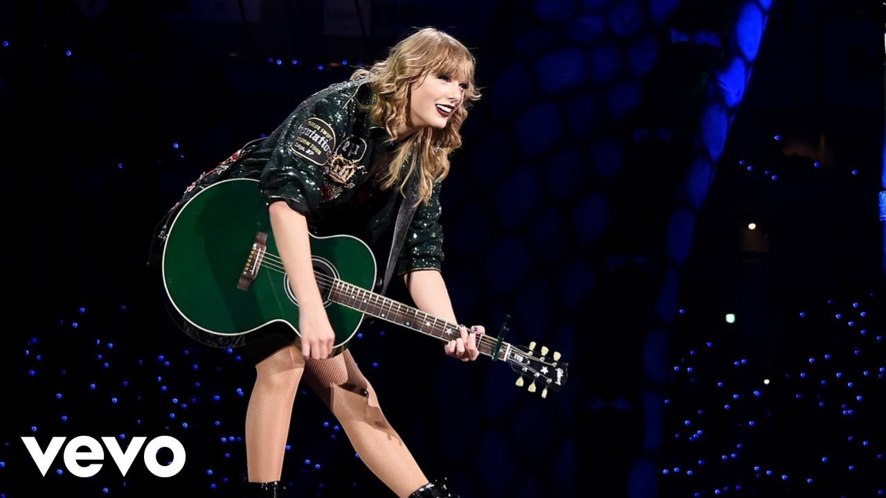 Taylor Swift - Mine (Live from reputation Stadium Tour)