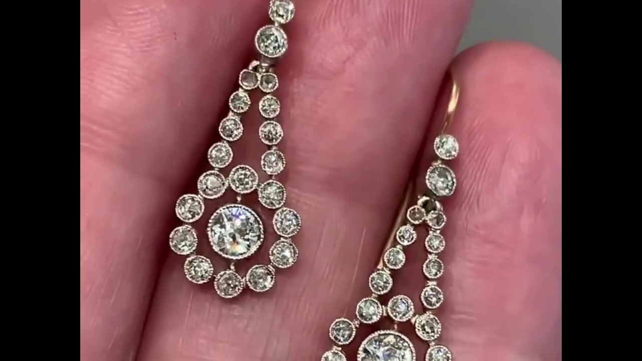 Antique Edwardian diamond earrings in 18-carat gold and platinum, from about 1915