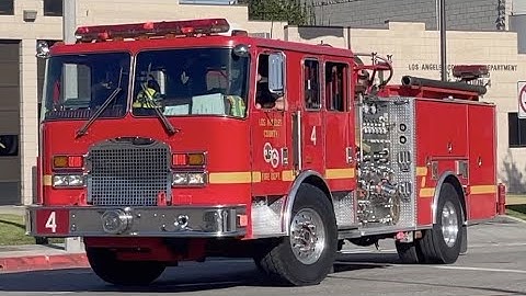 LACoFD Engine 4 (Reserve) Responding Code 3