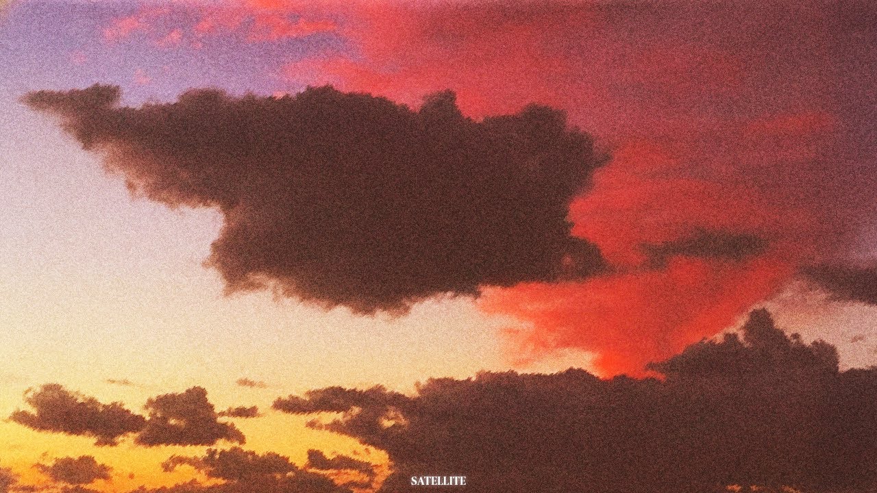 PLAYLIST: 세상의 존재하는 열가지 구름에게.