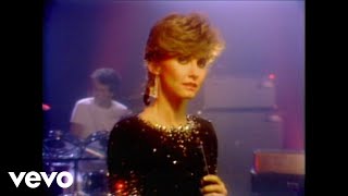 Olivia Newton-John - Make A Move On Me chords