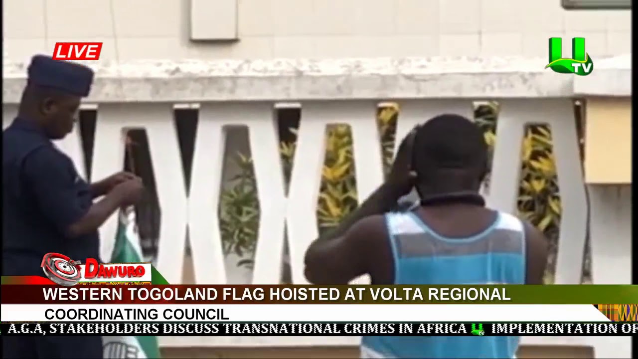 Western Togoland flag hoisted at Volta Regional Coordinating Council -  YouTube