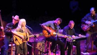 Emmylou Harris & Vince Gill, Tonight The Bottle Let Me Down chords