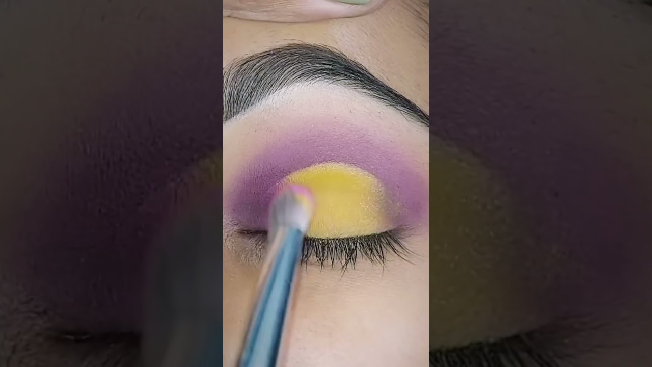 halo eye makeup tutorial ☺️🖌️#easy #ytshorts #makeup #trending #eyemakeup #haldieyemakeup