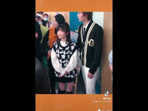 بطلة مسلسل عزباء محترفة