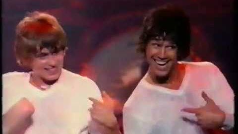 TAKE THAT - The Ozone - Robbie Williams leaves