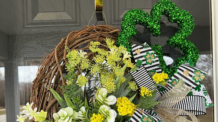 How to design a St Patrick’s Wreath