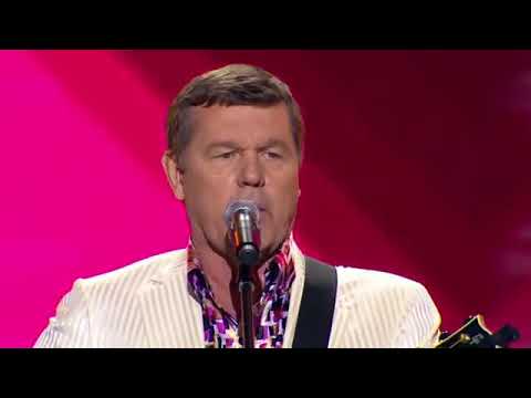 Александр Новиков - Годы молодые с забубённой славой...