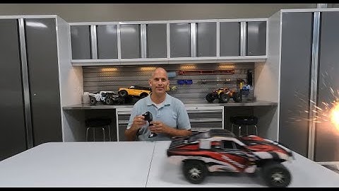 Fastest way to change a Traxxas Slash and Rustler 4x4 Spur Gear