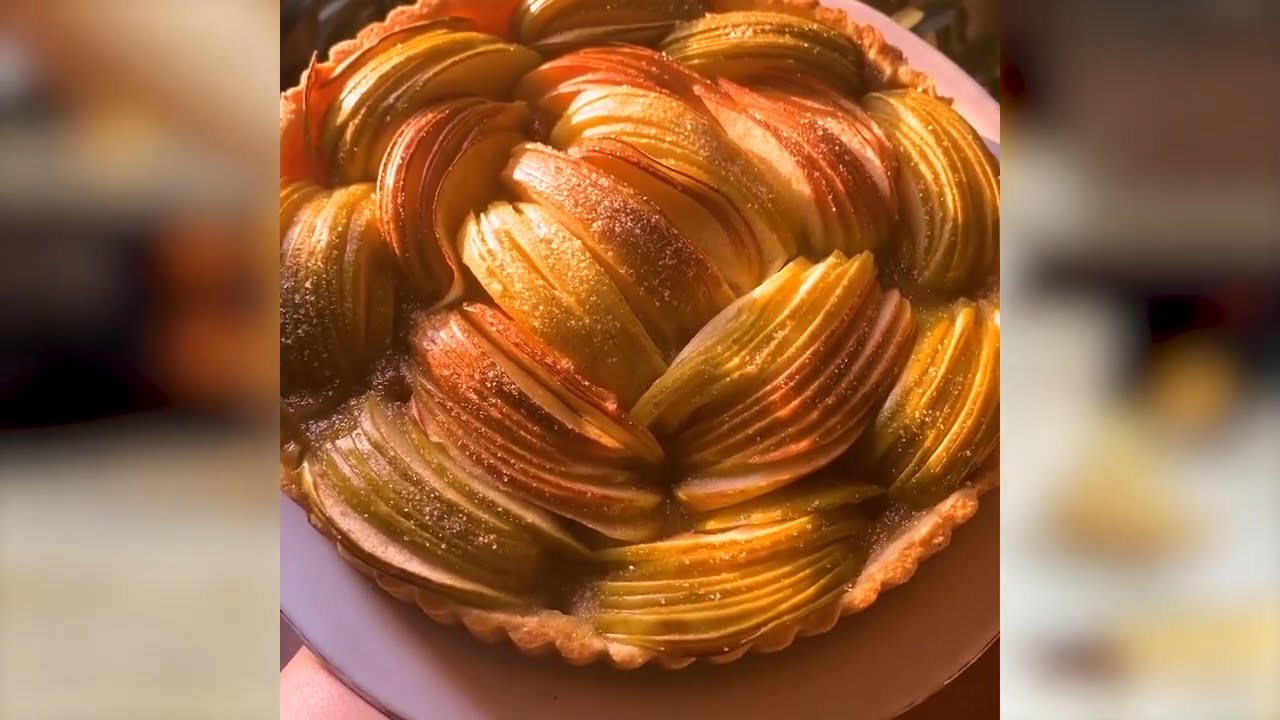 Una favolosa torta di mele a tre colori