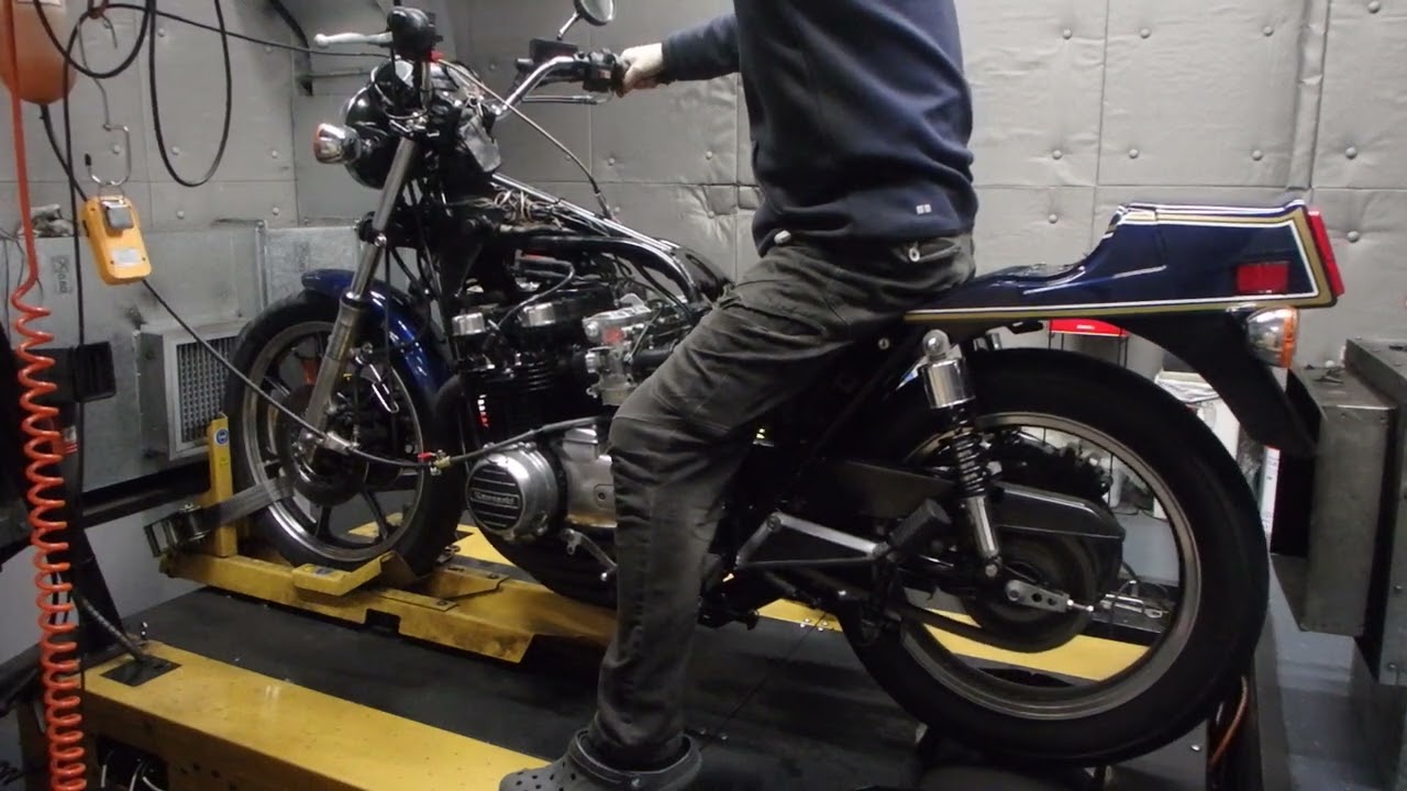 Z750FX3にCR-M31＆ウオタニSP-2の装着セッティング - YouTube