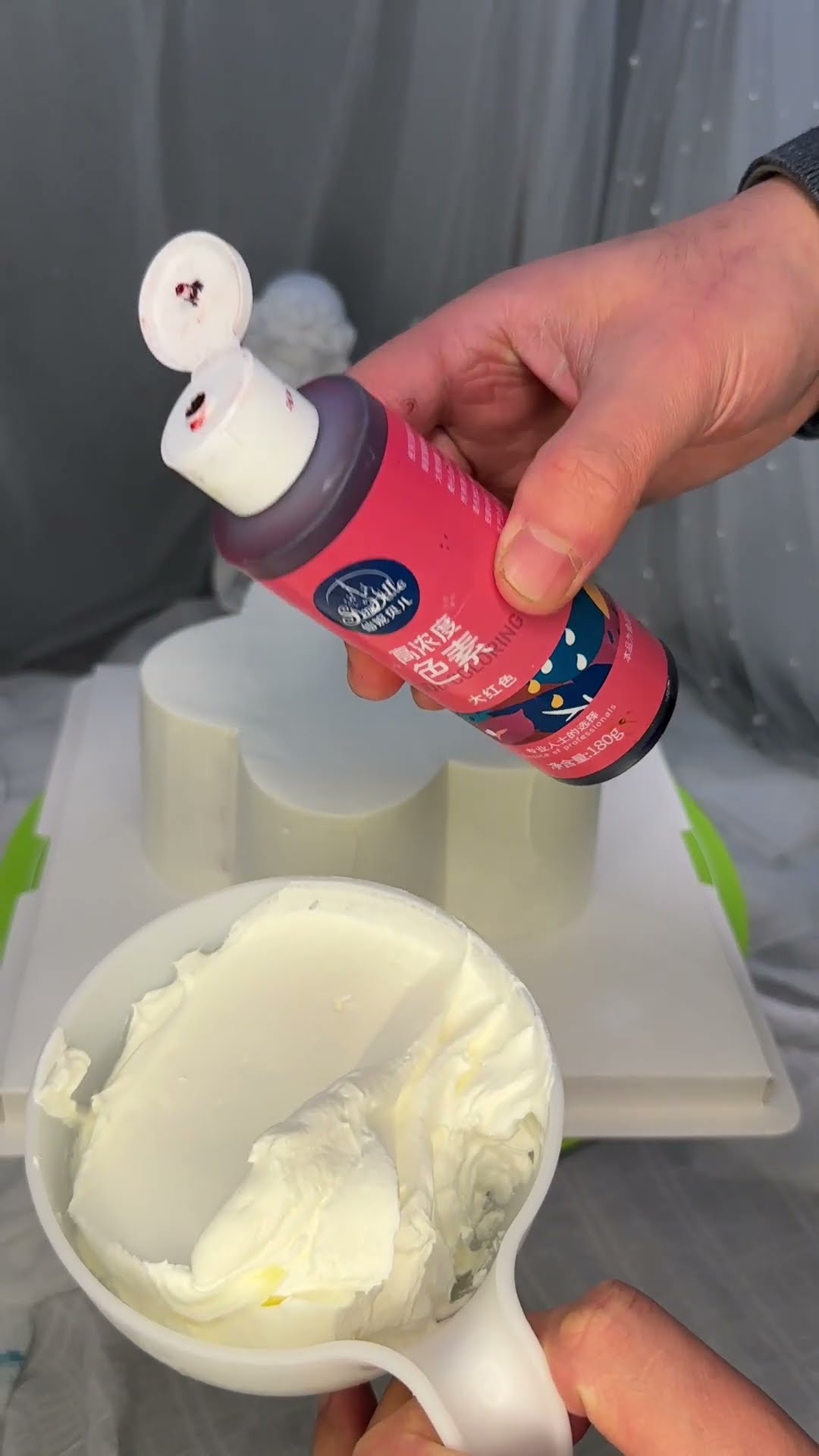 #technicaltraining#making process#cakewipe#handheldTeaching Strawberry Season