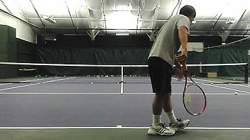Deuce serving.avi