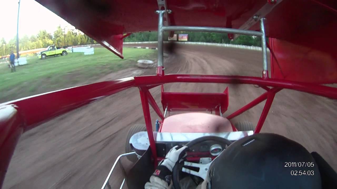 Eagle River Speedway Micro Sprint On-Board Camera 2011.MOV