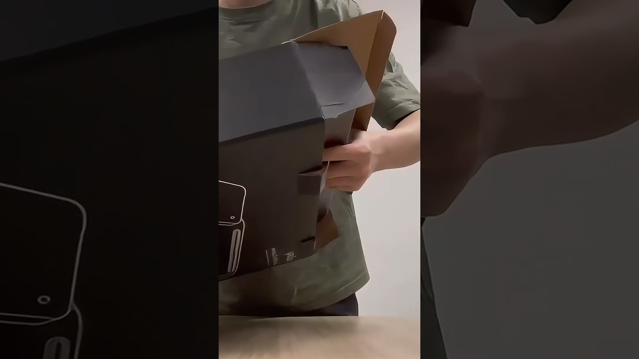 Get the ultimate comfort and convenience with this Lap Desk with Cushion! 💻