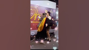 The very expensive gift Nong Orm received on her graduation 🤭🥰💜💜💜 #lingorm #linglingkwong