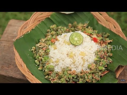 Urap Bali Namanya