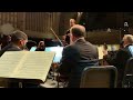 Capture de la vidéo William White Conducts Mozart's Requiem