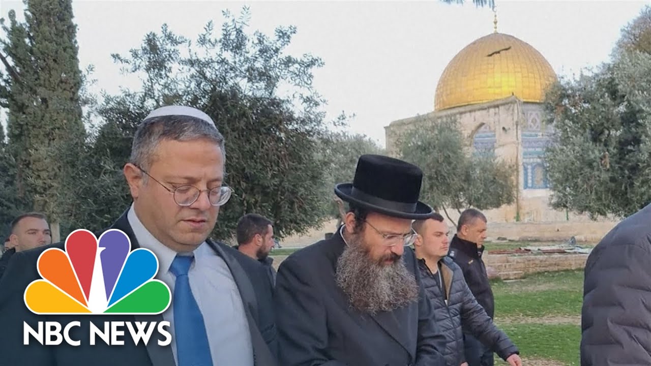 Ultranationalist Israeli lawmaker visits Jerusalem holy site