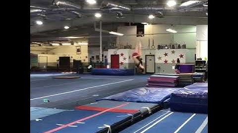 Front handspring 1 1/2