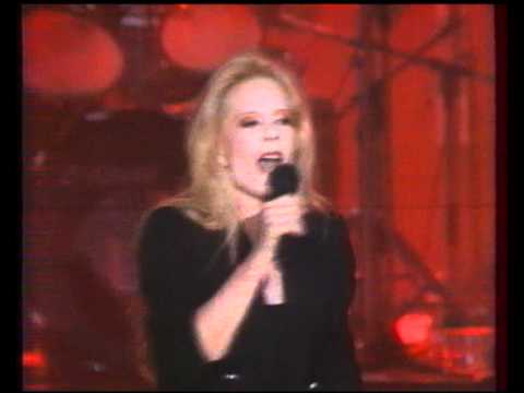 SYLVIE VARTAN Quand Tu Es Là Live Bulgarie