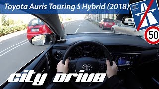 Toyota Auris Touring Sports estate 2013 review - CarBuyer