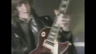 Mama's Boys - 'Needle In The Groove'