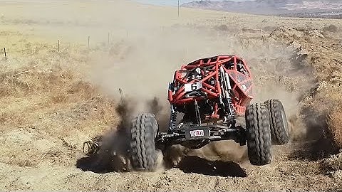 HDTT Obstacle course part #4 HIGH DESERT TOP TRUCK