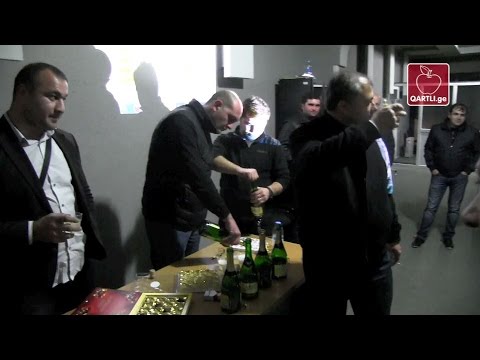 რა ხდება შტაბებში - ,,ოცნება\" ზეიმობს, ,,ნაციონალები\" ვიდეოებს ამზადებენ