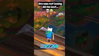 Bro had to CLUTCH UP at all costs!… 😭💀 Cred:Fortnite Glitches HQ