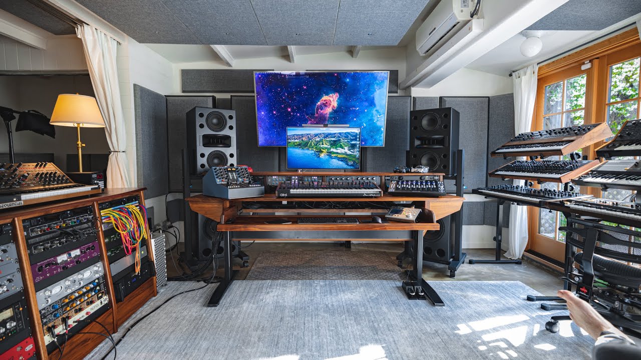 📹  Studio Tour  How To Build The Perfect  Studio 