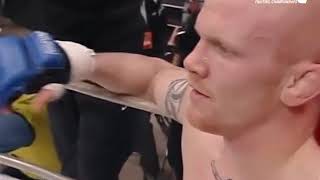 Joachim Hansen vs Jason Ireland : ヨアキム・ハンセン vs ジェイソン・アイルランド 煽りV有り PRIDE 33 in LV