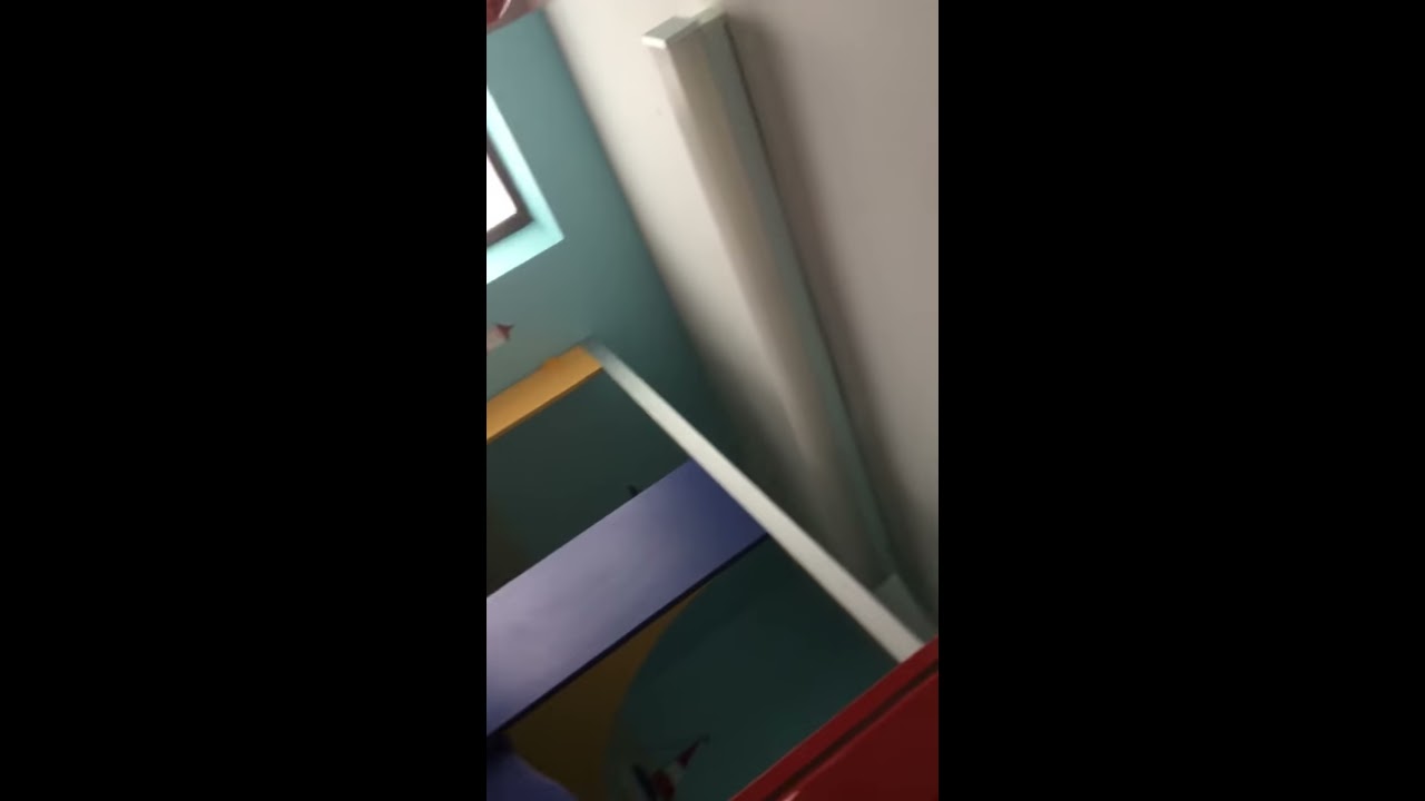 5 58w Fluorescent Light