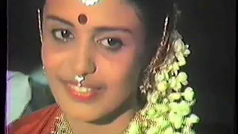 Traditional Kerala wedding of 1988: Latha Weds Sur...