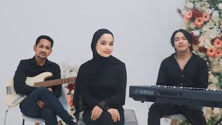 Can't Help Falling in Love Covered by Golden Music Entertainment