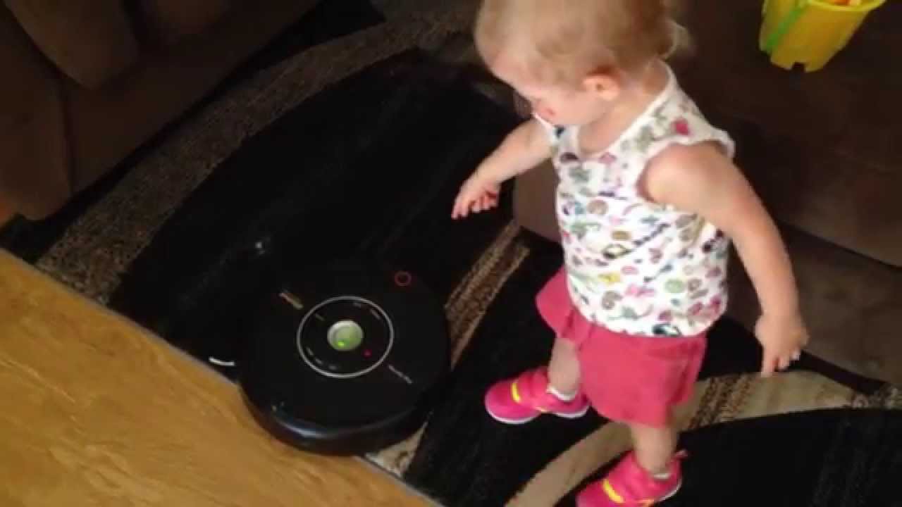 iRobot Roomba 595 FAIL - YouTube