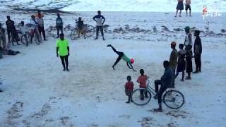 Travel Africa! African dance in jambiani beach, Zanzibar, Tanzania