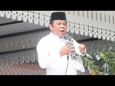 CERAMAH KH ZAINUDDIN MZ. "TAUBAT" CERAMAH KH ZAINUDDIN MZ. "TAUBAT"