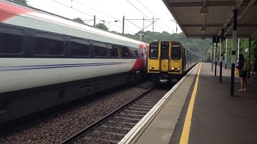 Trains at hadley wood