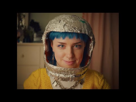 Frances Forever - Space Girl (Official Video)