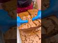 手が止まらなくなる美味しさのふわふわ巨大な台湾カステラ、チョコの甘さとビターさが絶妙の味わい。#東京グルメ