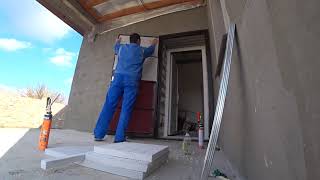 How to sheathe and insulate a metal door with vinyl laminate