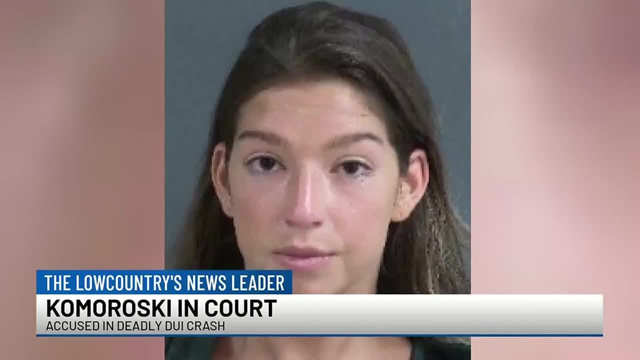 VIDEO: Trial set to begin for woman accused in crash that killed Folly ...